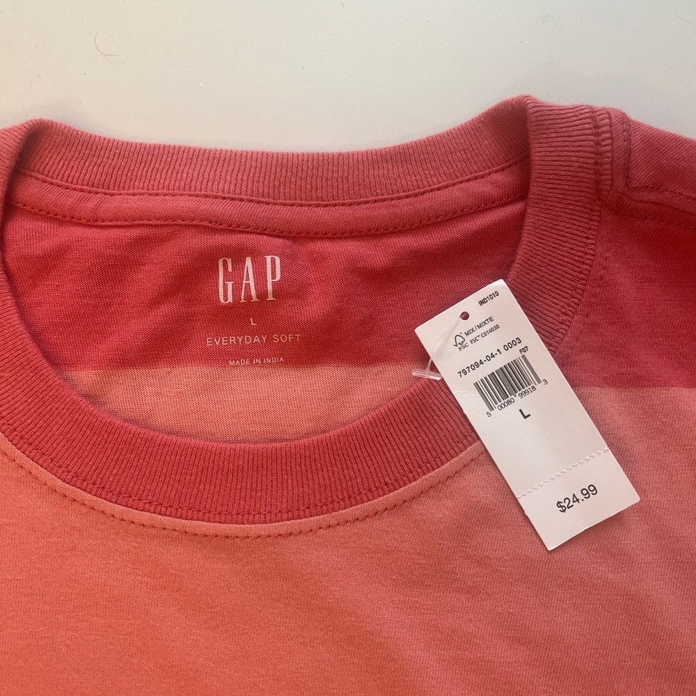 GAP Striped Short Sleeve Tee - Picture 2 of 4